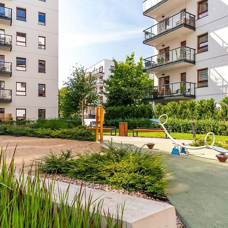 Apartamenty W Gdansku - Zajezdnia Wrzeszcz, Grudziadzka 4B Luaran gambar