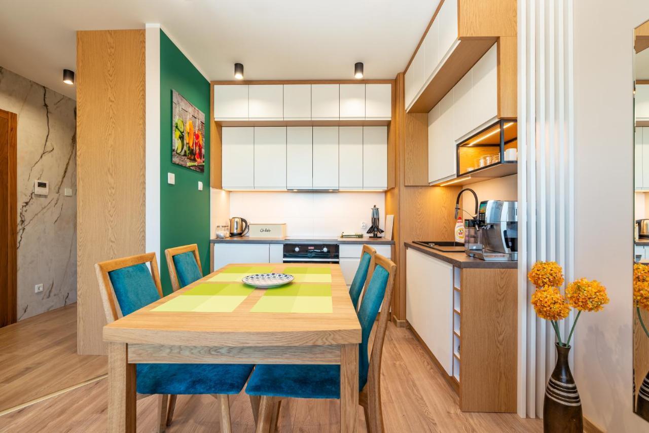 Apartamenty W Gdansku - Zajezdnia Wrzeszcz, Grudziadzka 4B Luaran gambar