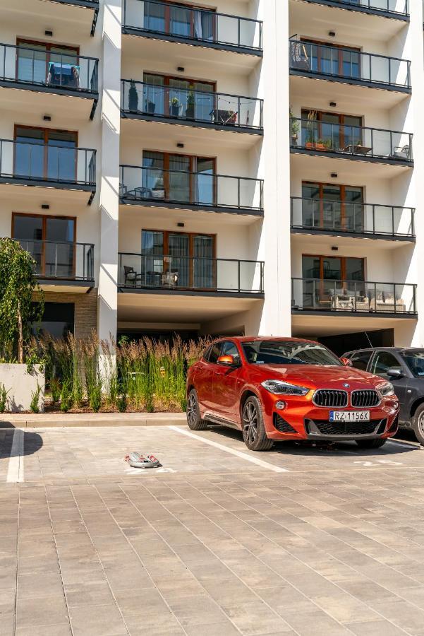 Apartamenty W Gdansku - Zajezdnia Wrzeszcz, Grudziadzka 4B Luaran gambar