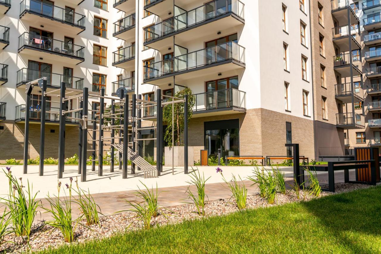 Apartamenty W Gdansku - Zajezdnia Wrzeszcz, Grudziadzka 4B Luaran gambar