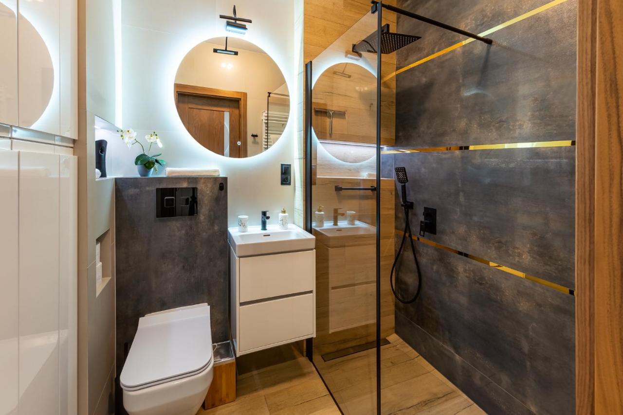 Apartamenty W Gdansku - Zajezdnia Wrzeszcz, Grudziadzka 4B Luaran gambar